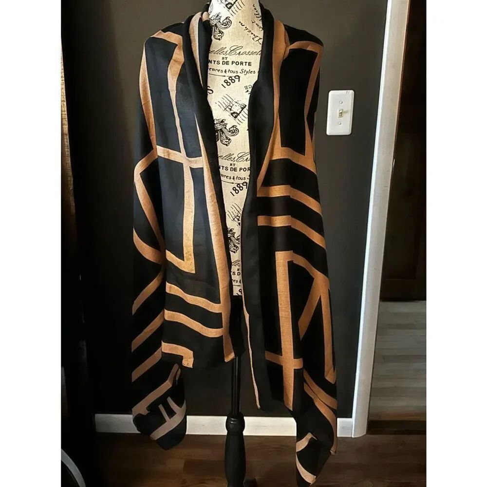 MISSLOOK Black and Bronze Geometric Wrap Scarf